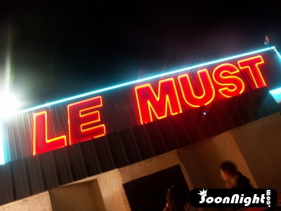 LE MUST